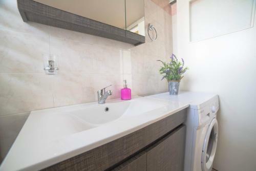 Smile Apartments