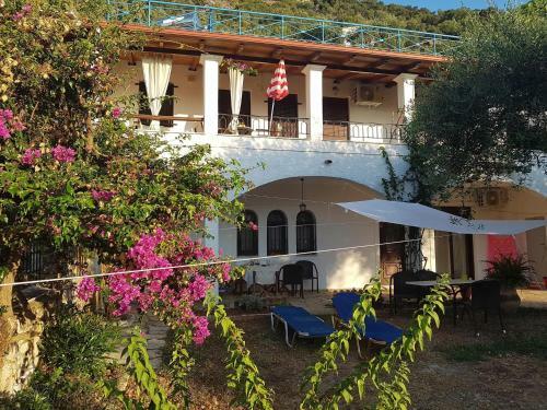Galini Apartments