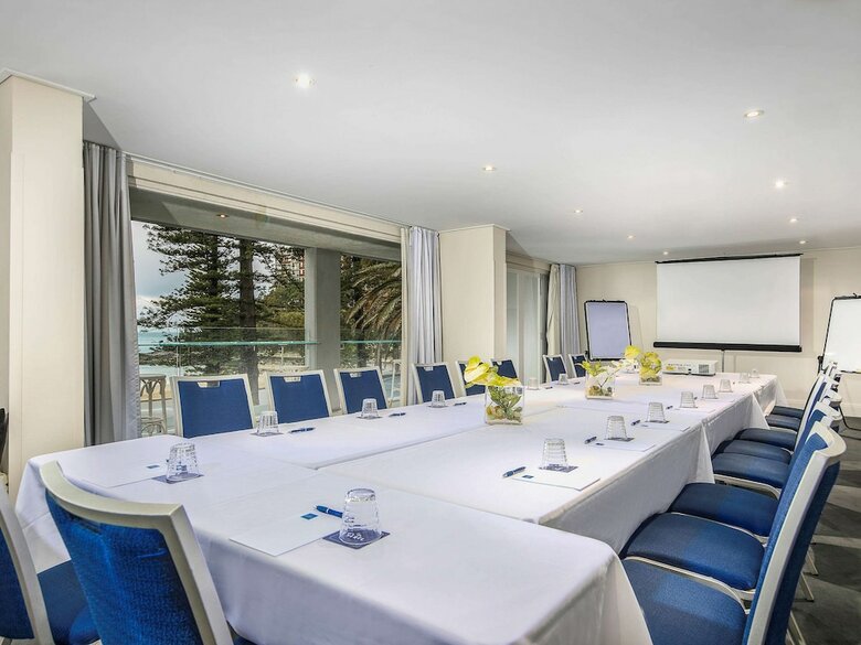 Hotel The Sebel Manly Beach