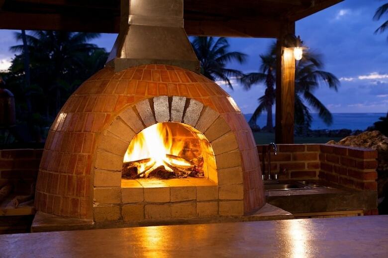 Hotel Villa Montana Beach Resort