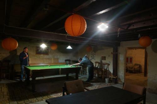 Hostal Empire Hotel Backpackers