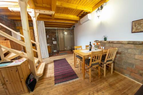 Borh�z Apartman