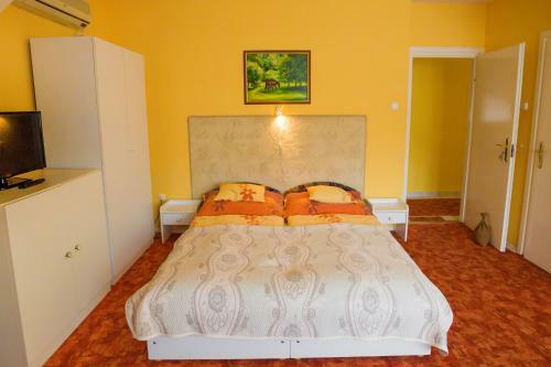 Apart J�lia Villa