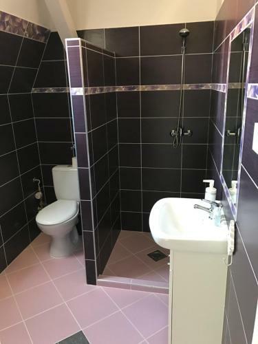 Corner Apartman 1