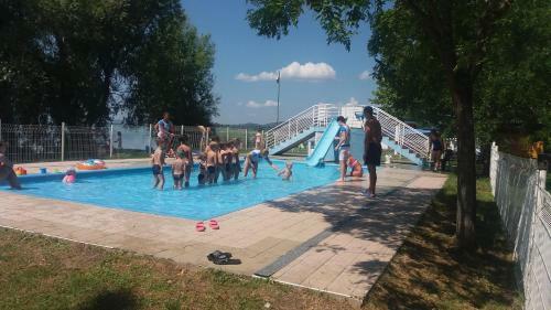 Pelso Camping