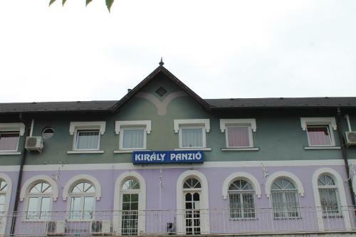 Bed & Breakfast Kir�ly Panzi�