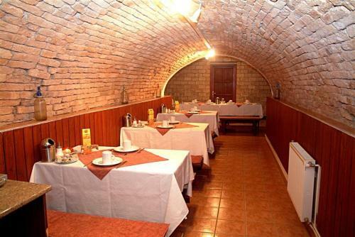 Hostal Decsi Panzio