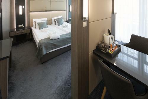 Hotel Zena Beauty & Shopping Center