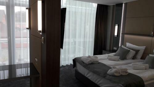 Hotel Zena Beauty & Shopping Center