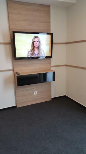 Hotel Zena Beauty & Shopping Center