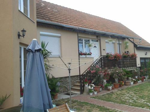 Hostal Marika Haus