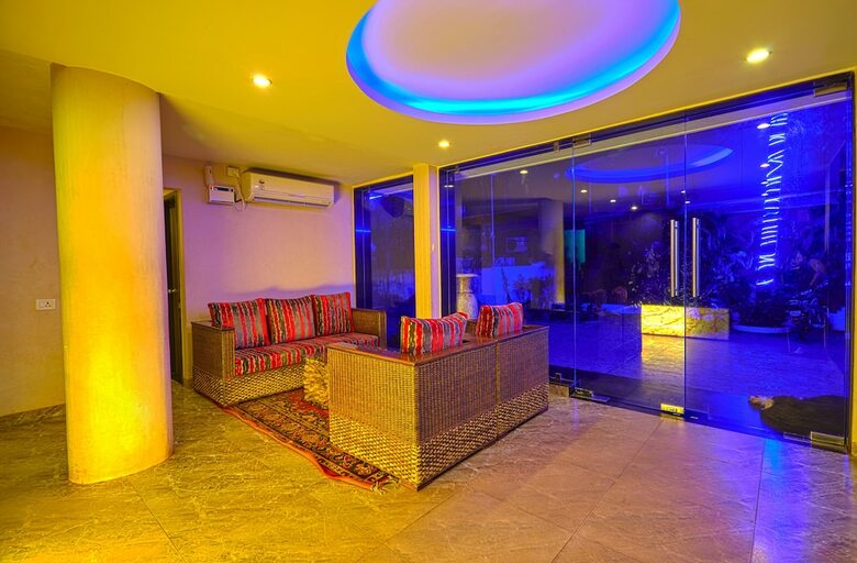 Hotel Sunkissed Plaza