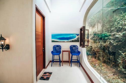 Nazeki Villa