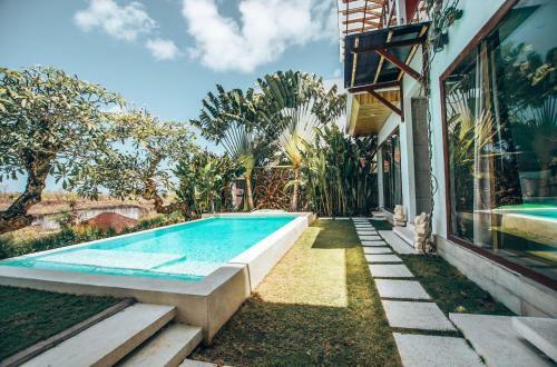 Nazeki Villa