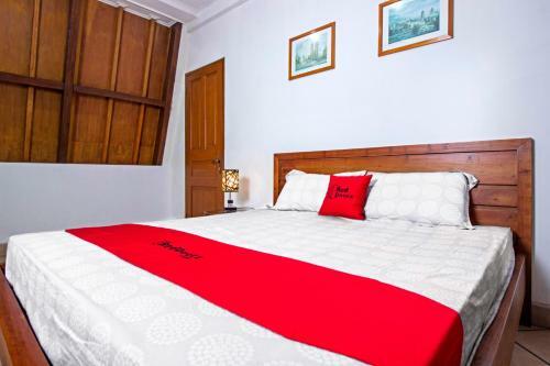 Hostal Reddoorz Near Parahyangan University