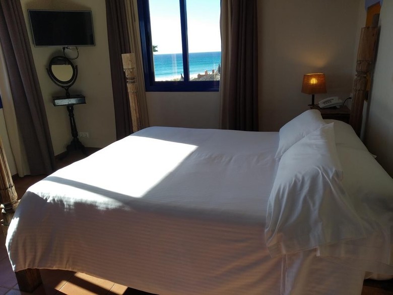 Hotel Dos Mares