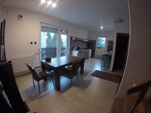 Apartamento D�zsah�z