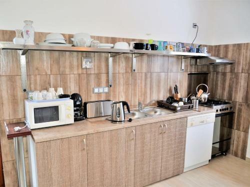 Apartamento D�zsah�z