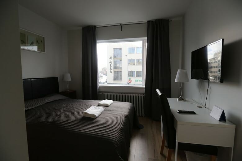 100 Iceland Hotel