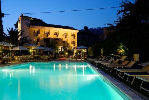 Hotel Caserta Antica