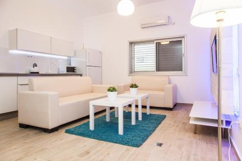 Luxurious Central Apartment