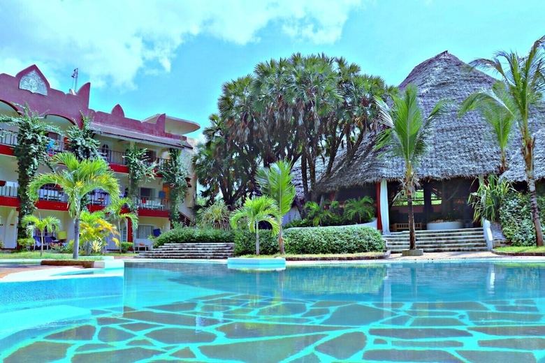 Hotel Lily Palm Resort