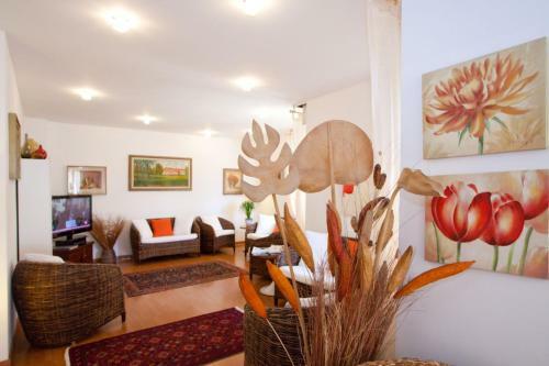Hotel Telenia