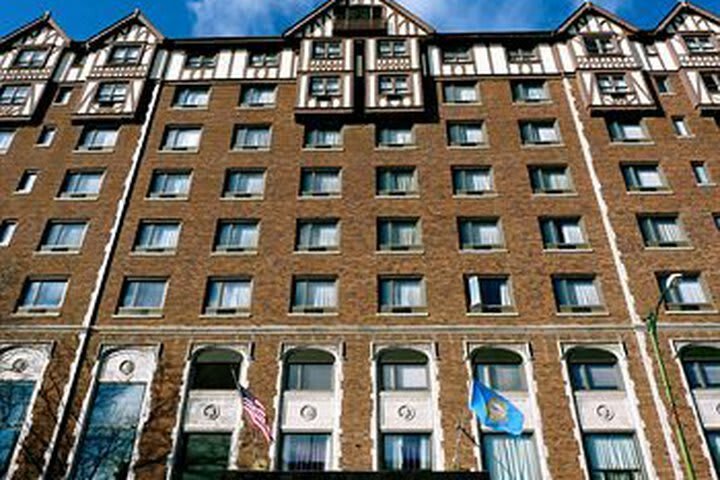 Alex Johnson Hotel