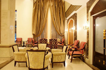 Hotel Lk Renaissance