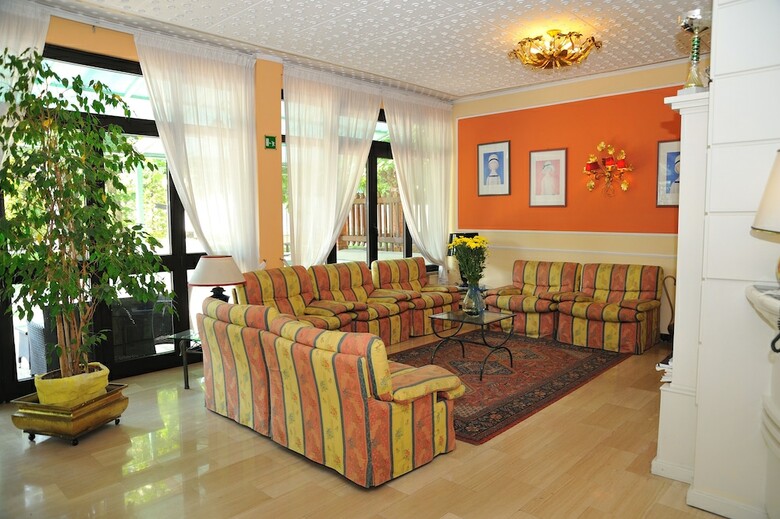 Hotel Salus