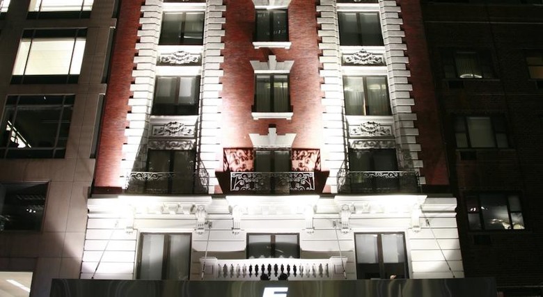 6 Columbus - A Sixty Hotel