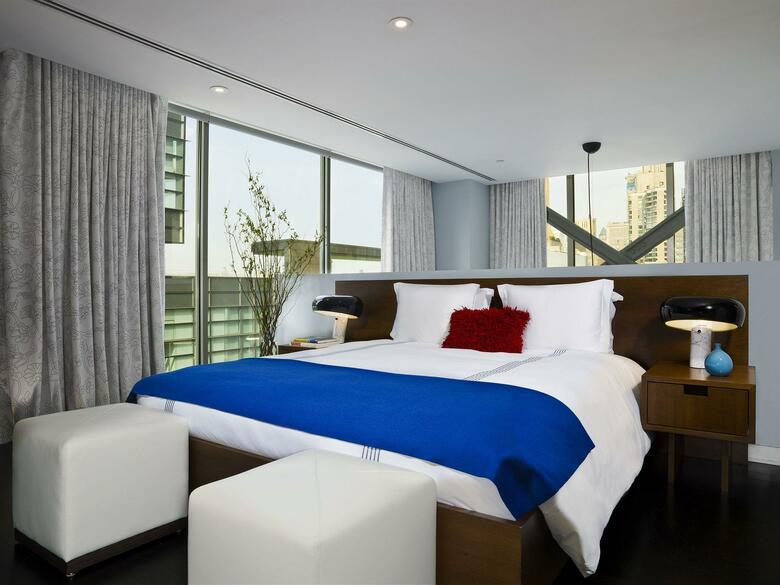 6 Columbus - A Sixty Hotel