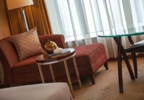Hotel Renaissance Wuhan