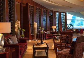 Hotel Renaissance Wuhan