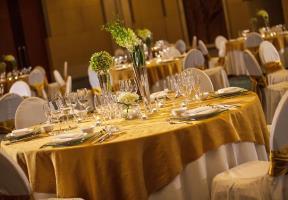 Hotel Renaissance Wuhan
