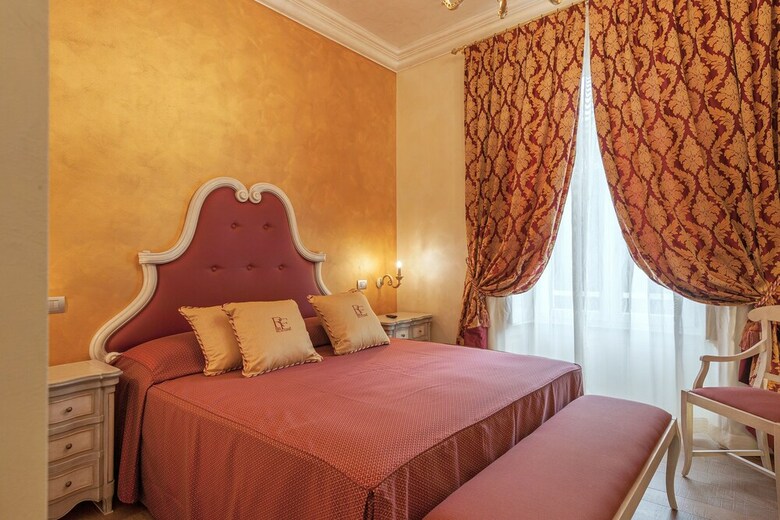 Hostal Relais Empire