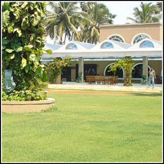 Hotel The Resort