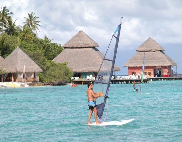 Hotel Adaaran Club Rannalhi