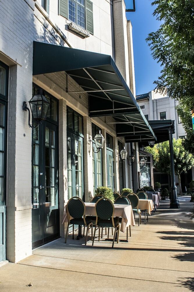 Hotel River Inn Of Harbor Town
