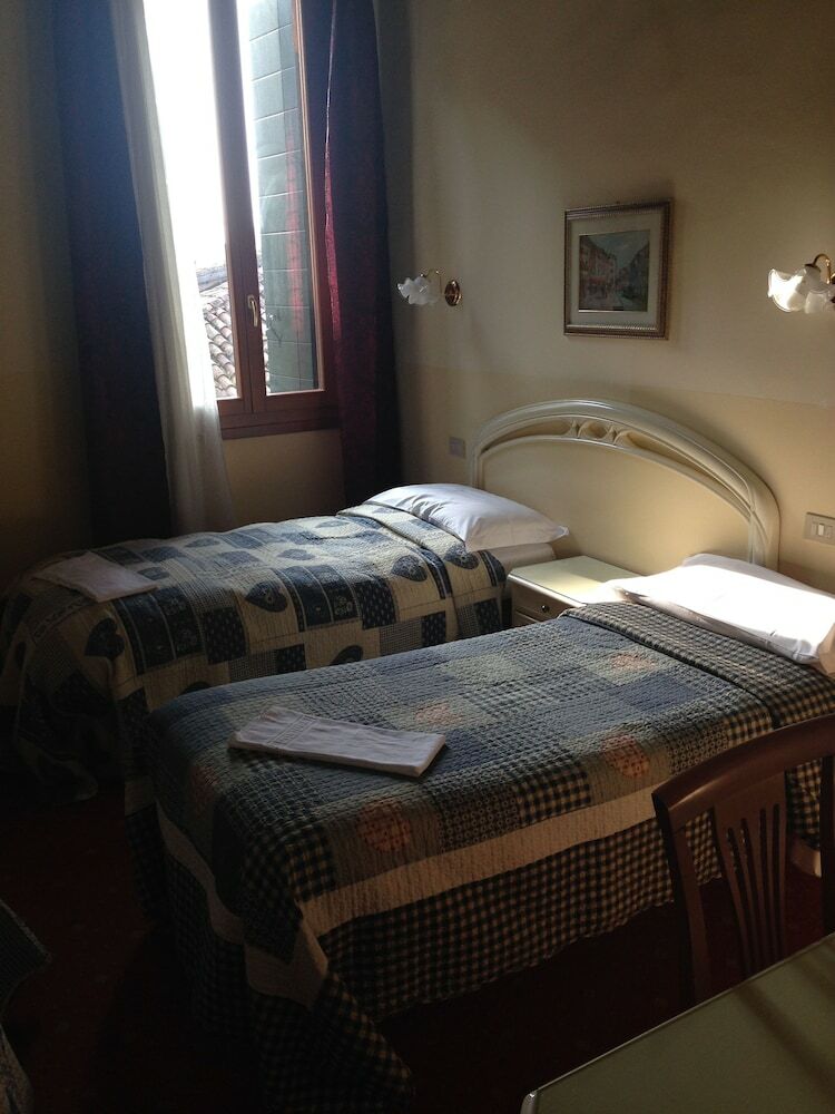Hotel Casa Linger