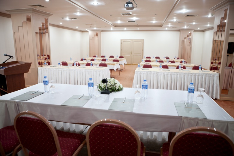 Sergah Hotel