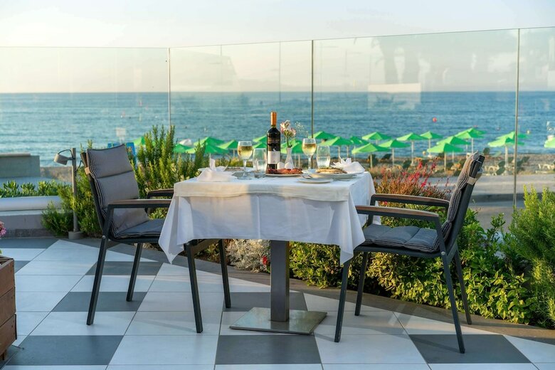 Hotel Aegean Pearl