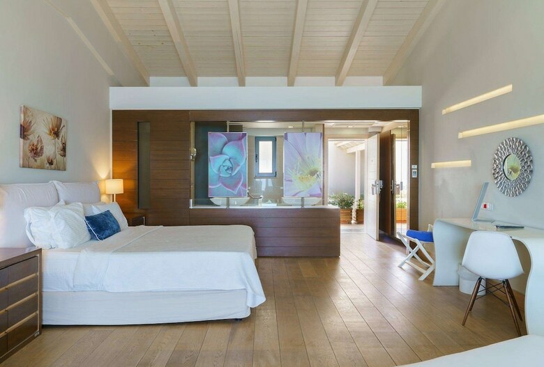 Hotel Aegean Pearl