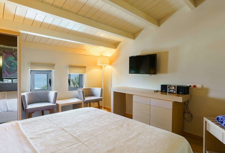 Hotel Aegean Pearl
