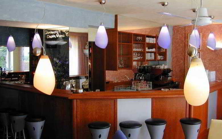 Art Hotel Binders