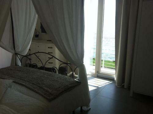Hostal A Lago