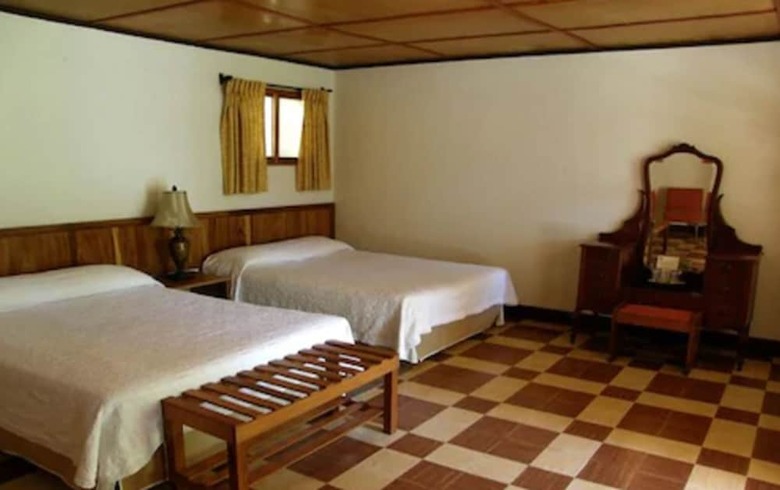 Regis Hotel & Spa