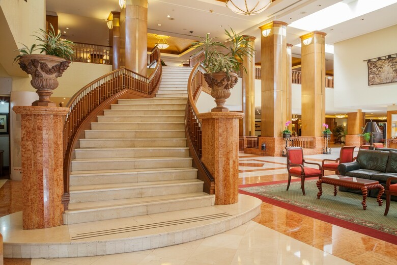 Hotel Barcel� Guatemala City