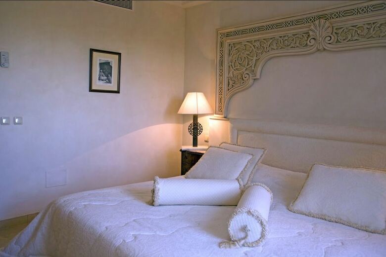 Hotel Ras El Ain