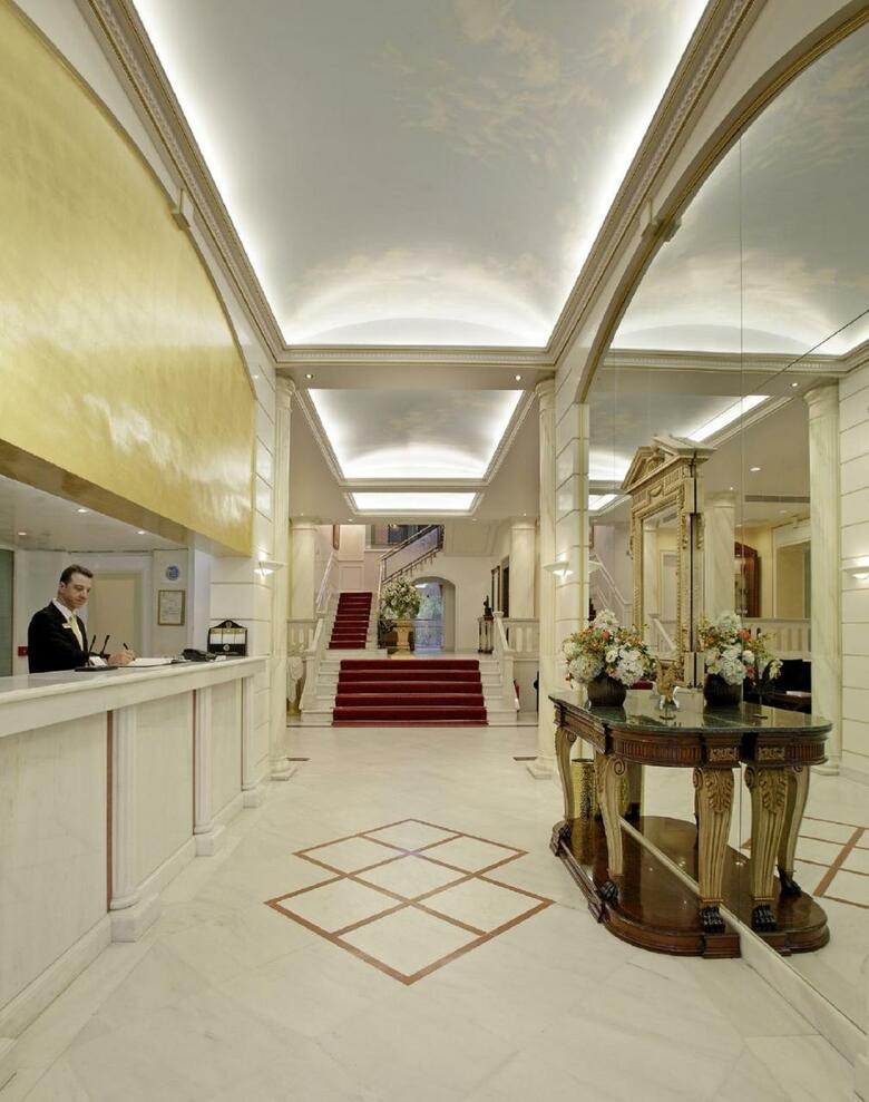 Theoxenia Palace Hotel